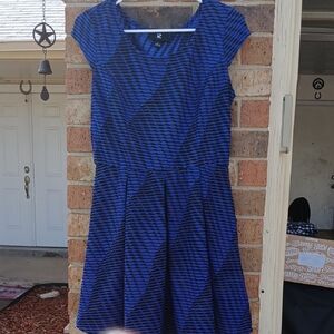 🧡Iz Byer Black and Blue Geometric Mini Dress